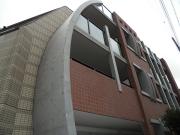 ＪＲ中央線中野駅まで徒歩20分