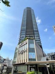 THE YOKOHAMA FRONT TOWER