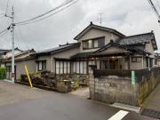 柏崎市松波一丁目一戸建て