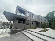 Hilltop East