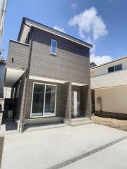 とさでん交通桟橋線桟橋通一丁目駅まで徒歩4分