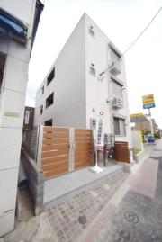 ファミユD