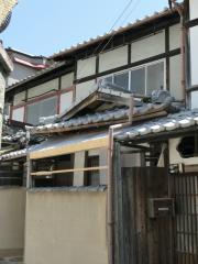 地下鉄烏丸線北大路駅までバス約9分 徒歩5分