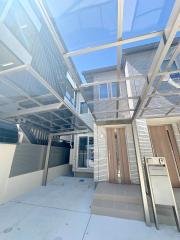 ＪＲおおさか東線衣摺加美北駅まで徒歩10分