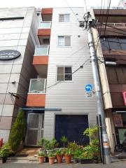 アルファリリックコートファルコン