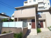 阪急宝塚線岡町駅まで徒歩12分