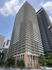 ローレルタワー難波