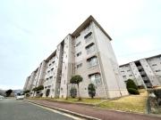 清和台住宅団地22号棟