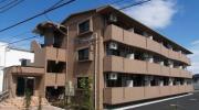 小田急小田原線秦野駅までバス約7分 徒歩1分