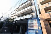 西鉄天神大牟田線雑餉隈駅まで徒歩2分