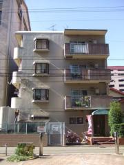 地下鉄七隈線天神南駅まで徒歩9分