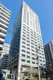 東京メトロ丸ノ内線新宿御苑前駅まで徒歩4分