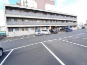 ＪＲ山陽本線福山駅までバス約19分 徒歩3分