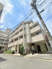 東京メトロ副都心線北参道駅まで徒歩4分