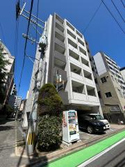 西鉄天神大牟田線西鉄平尾駅まで徒歩11分