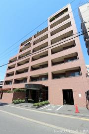 西鉄天神大牟田線高宮駅まで徒歩4分