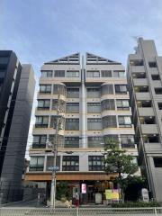 Rainbow Court P-II