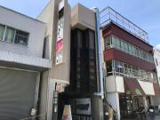まなまゆビル