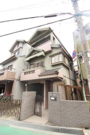 貸家 川西町1丁目3階建