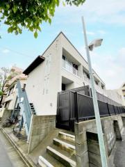 SKY HOUSE