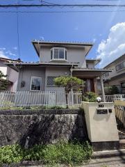 脇之島町4丁目貸家
