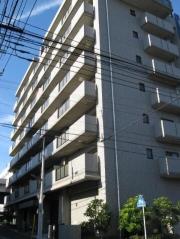 ＪＲ京浜東北・根岸線東神奈川駅まで徒歩9分