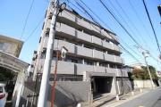 西武新宿線新井薬師前駅まで徒歩6分