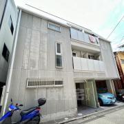 南海本線堺駅まで徒歩6分