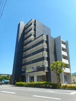 ＪＲ日豊本線重富駅まで徒歩23分