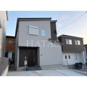 共栄町4丁目貸家