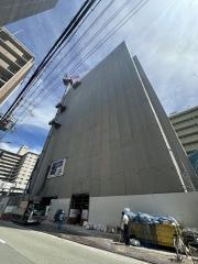 セレニテ江坂グランデ