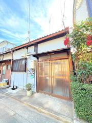 和歌山市東高松一丁目戸建て