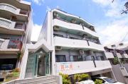 近鉄難波・奈良線学園前駅まで徒歩10分