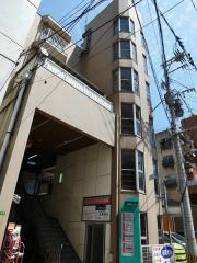 ＪＲ鹿児島本線小倉駅まで徒歩2分