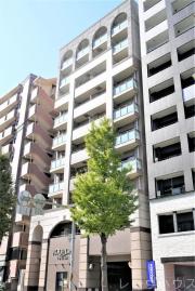 地下鉄箱崎線呉服町駅まで徒歩8分