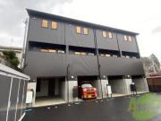 ガレージハウス東北福祉大駅前