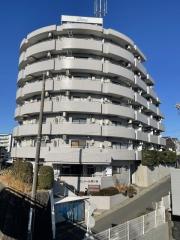相鉄本線鶴ケ峰駅まで徒歩7分