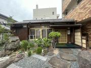 土山六丁目貸家