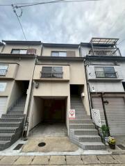 地下鉄東西線石田駅まで徒歩2分