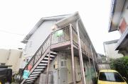 小田急小田原線鶴巻温泉駅まで徒歩9分