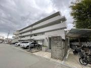阪急宝塚線岡町駅まで徒歩14分