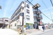 近鉄南大阪線高田市駅まで徒歩4分