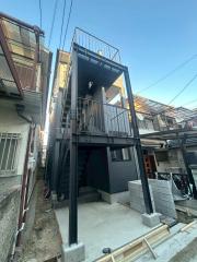 南海本線石津川駅まで徒歩10分