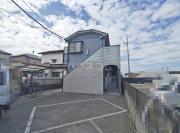 ＪＲ高崎線鴻巣駅まで徒歩15分