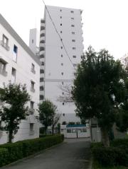 市営井高野住宅4号館