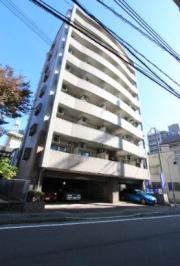 山陽新幹線博多駅まで徒歩17分