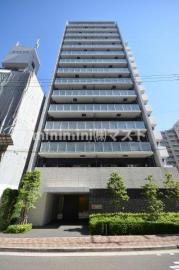 地下鉄四つ橋線本町駅まで徒歩4分