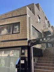 東京メトロ銀座線外苑前駅まで徒歩6分