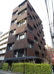 東京メトロ千代田線赤坂駅まで徒歩5分