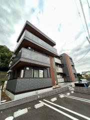 京王相模原線南大沢駅まで徒歩16分